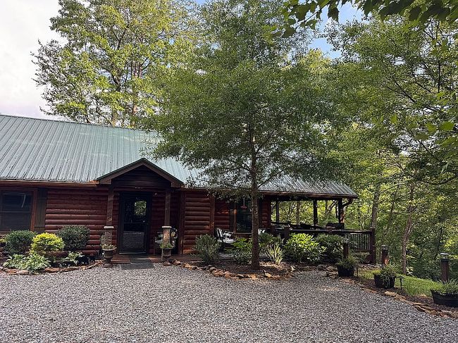 Photo of 260 Hammock Trl, Murphy, NC