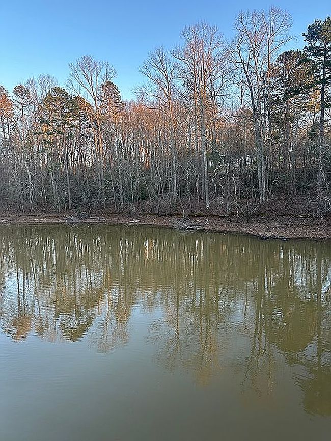 Photo of 1104 Kings Rd, Anderson, SC