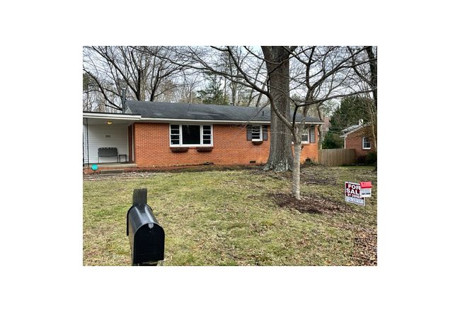 Preview of property located at 3008 Shamrock Dr