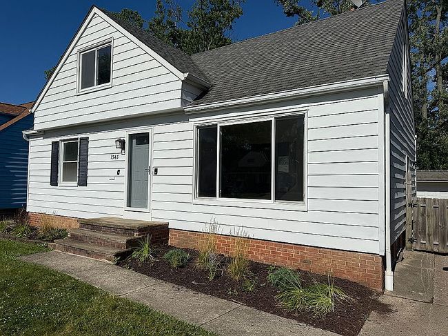 Photo of 1343 E Miner Rd, Mayfield Heights, OH