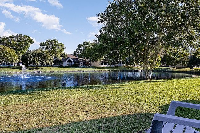Image of 715 Kenwood Cir