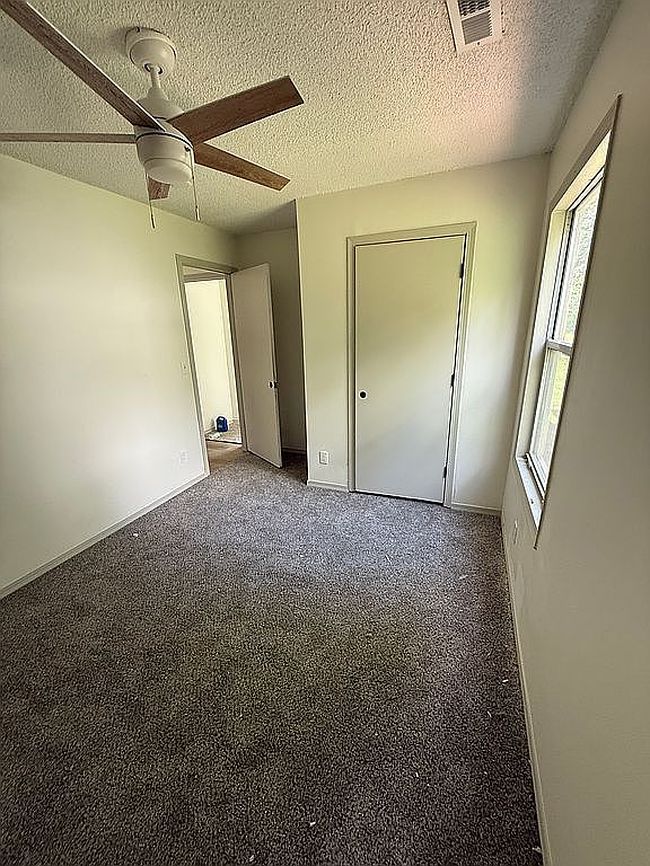 Photo of 2513 E 22nd St N, Wichita, KS