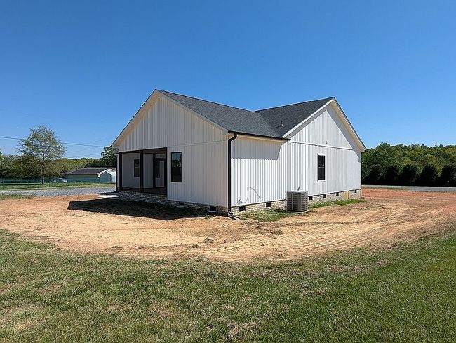 Image of 16695 Five Point Rd