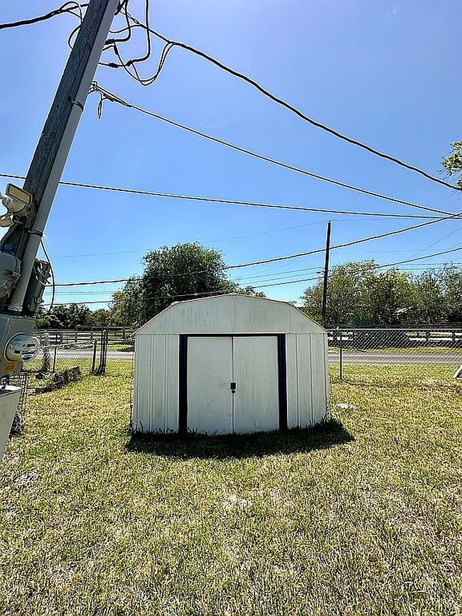 Photo of 505 Rosemary St, Corpus Christi, TX