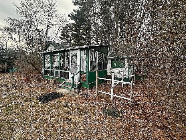 Image of 1135 Bay Dr
