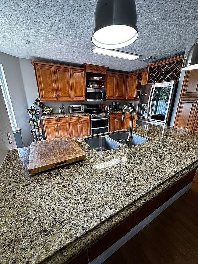 Photo of 317 Sw 191st Ter, Pembroke Pines, FL