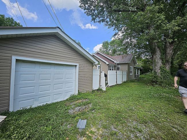 Photo of 328 Wheeler Ave, Jamestown, TN