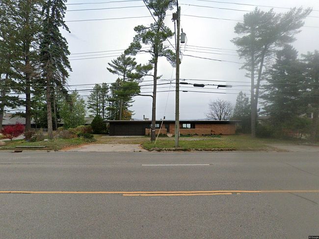 765 Munson Ave, Traverse City, MI