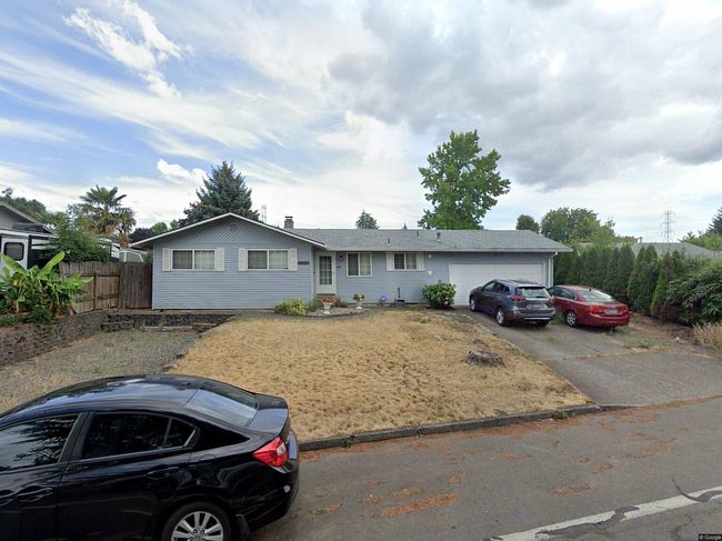 Photo of 13282 Clairmont Way, Oregon City, OR