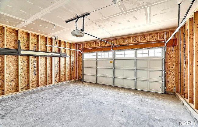 Photo of 1124 Bronze Dr, Foristell, MO