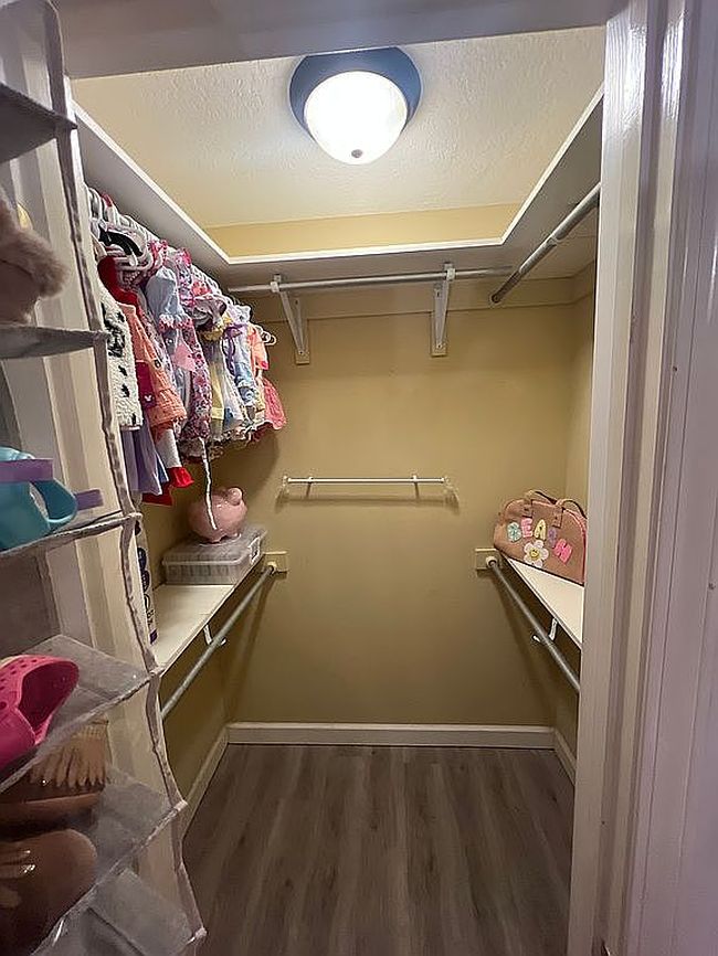 Additional photo 1 of property located at 1453 Georgia Pl