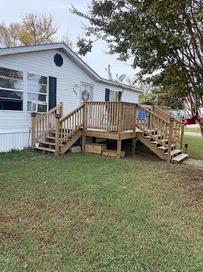Additional photo 3 of property located at 104 Lyttle Dr