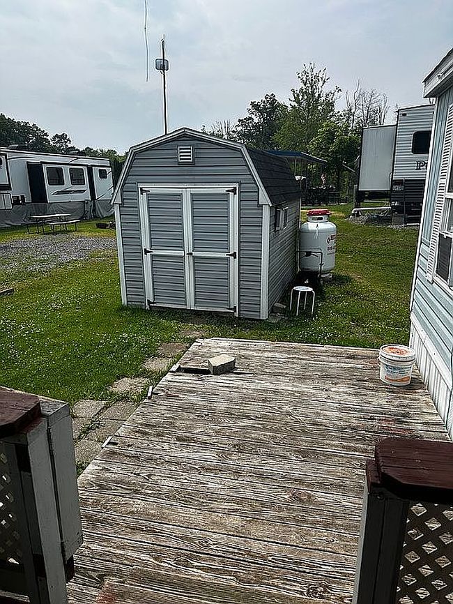 Photo of 475 Locust Rd Lot 184, Lewistown, PA