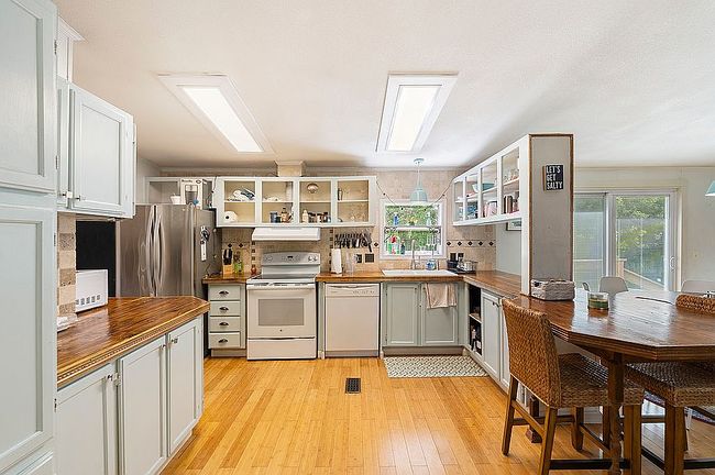 Image of 74 High Ridge Cir