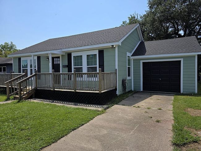 Photo of 3125 South Dr