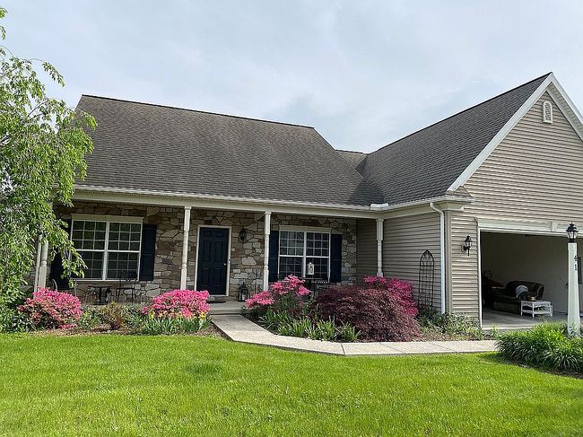Photo of 41 Union Crest Dr, Annville, PA