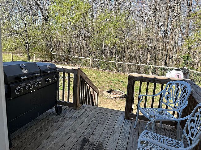 Image of 1606 Fischer Rd Ne