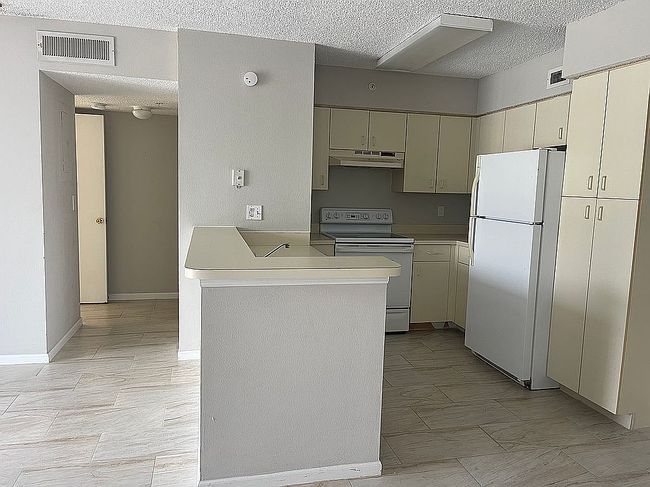 Image of 13531 Eagle Ridge Dr #123