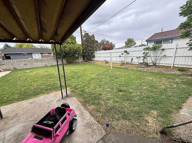 Image of 506 Larson St