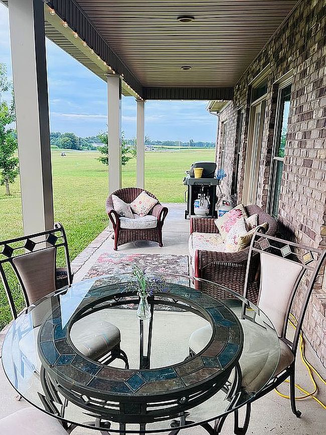 Image of 200 Three Wood Ln