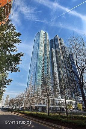 Image of 1201 S Prairie Ave #1505