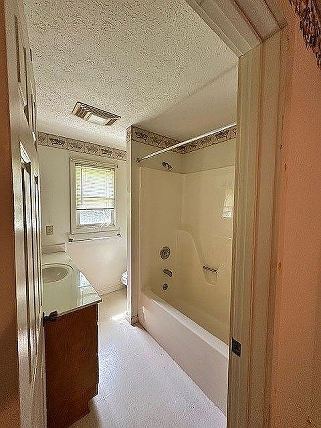 Image of 489 Astor Cook Rd
