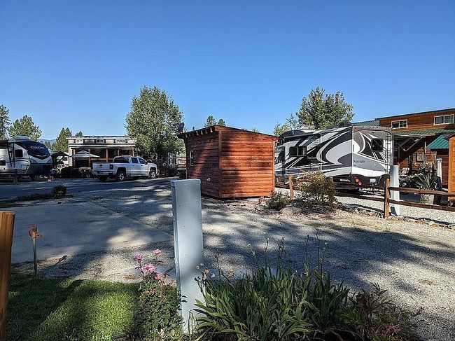 Photo of 16 Songbird Ln, Usk, WA