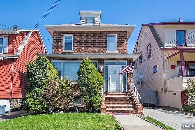 Image of 710 Hillside Ave