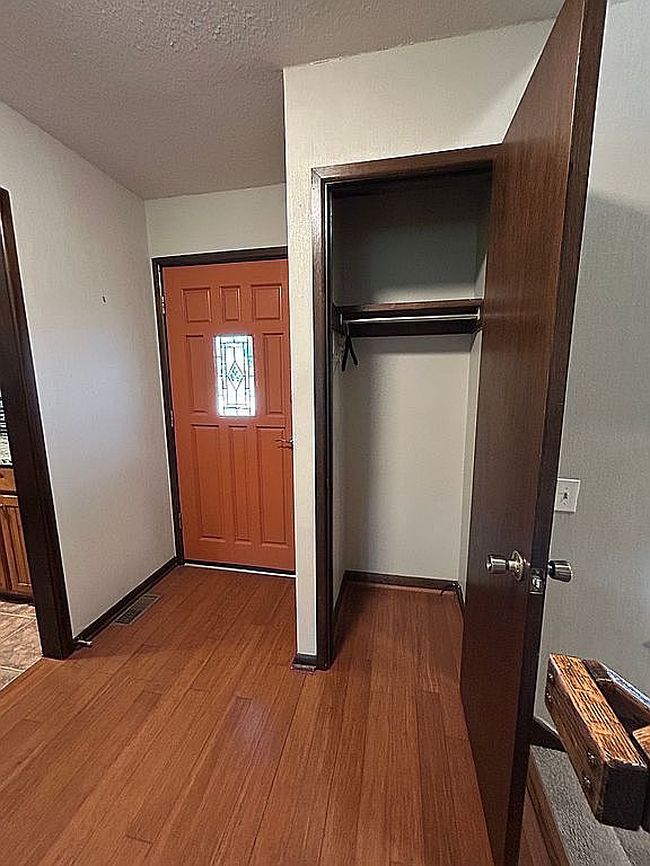 Image of 600 Columbia Dr