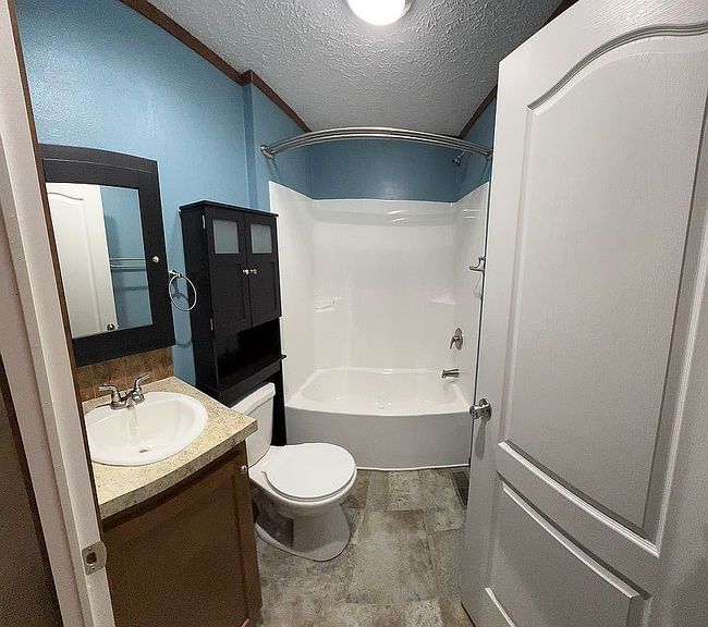 Photo of 207 Mars St, Pierre, SD