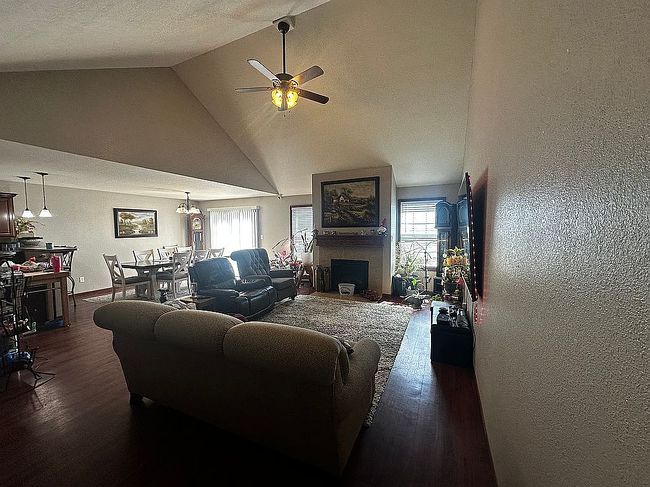 Image of 1204 Saint Patricks Dr