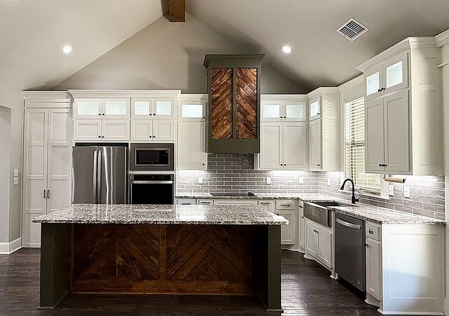 Additional photo 2 of property located at 12908 County Road 463