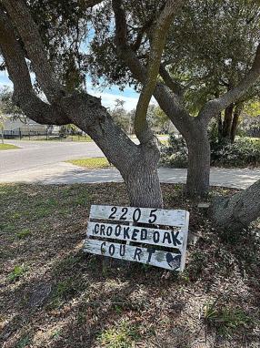 Image of 2205 Crooked Oak Ct