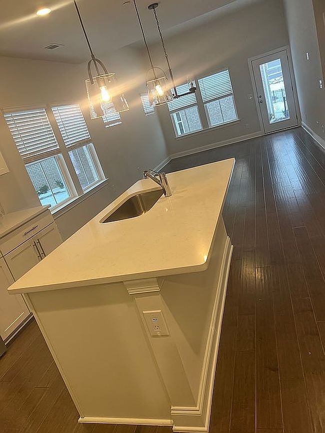 Image of 204 Douglas Bend Rd #804