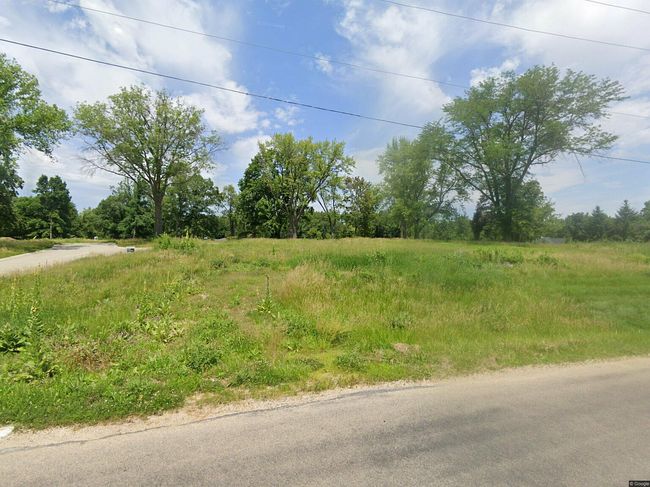 Photo of 2988 Pine Grove Ln Ne, Iowa City, IA