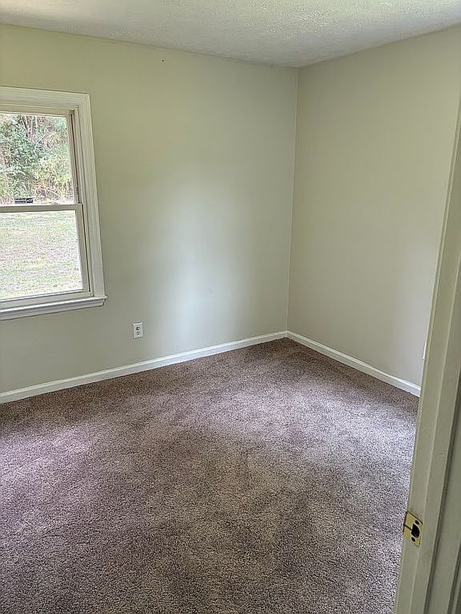 Photo of 1706 Stonewall Rd, Laurinburg, NC