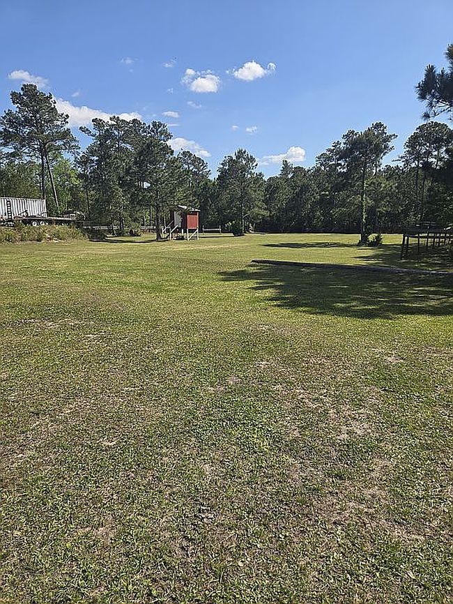 Photo of 1485 River Dr, Havelock, NC