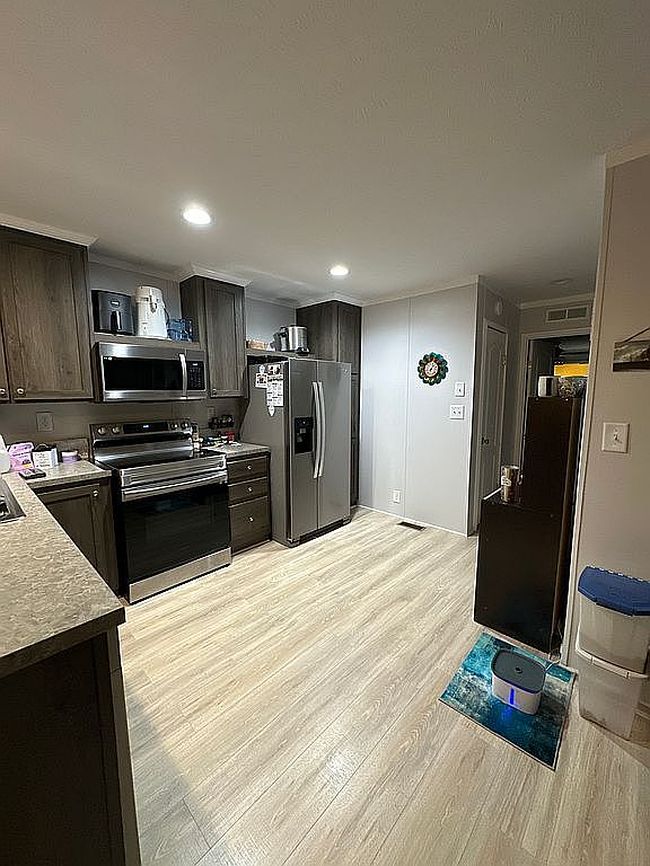 Photo of 233 Long Leaf Dr, Belmont, NC