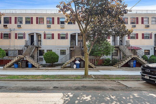 Photo of 844 Leland Ave #25A, Bronx, NY