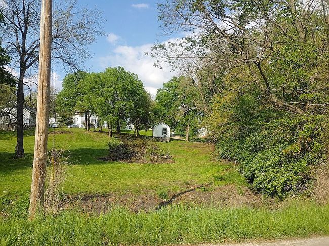 Photo of 400 W 7th St, Trenton, MO