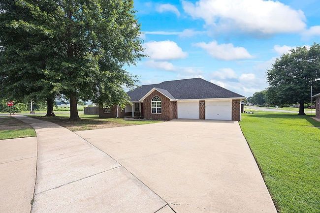 Preview of property located at 101 Cypress St