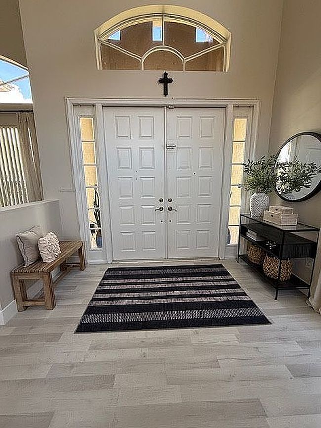 Photo of 377 Sw 188th Ter, Pembroke Pines, FL