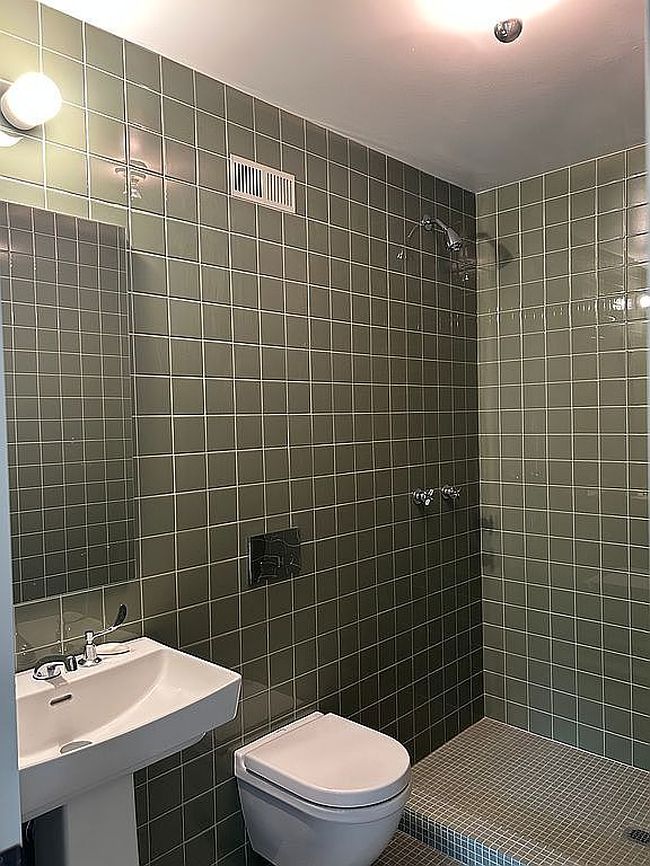 Photo of 15 Oak Rd, East Patchogue, NY