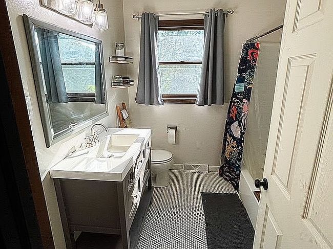 Photo of 172 Avalon Ave, Elkton, MD