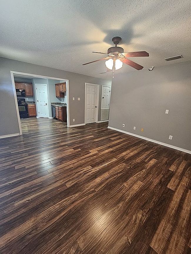 Photo of 9060 Park Ave, Semmes, AL