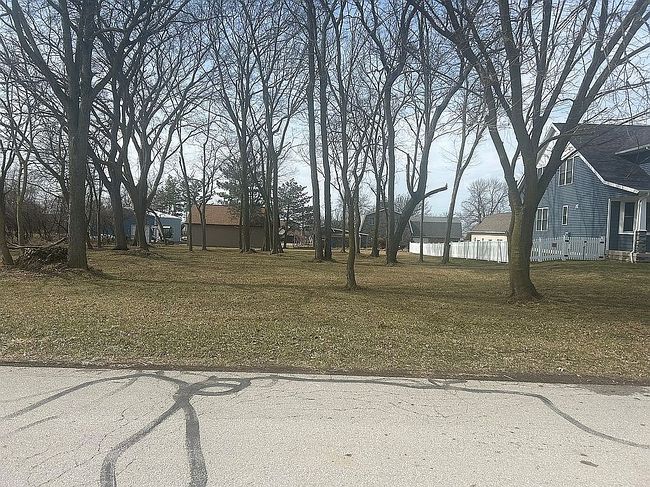 Image of 4150 S Woodcliff Dr