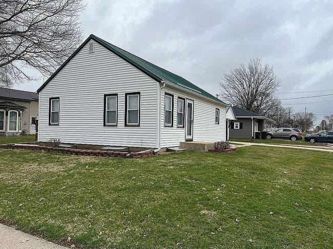 Image of 718 W Quarry St