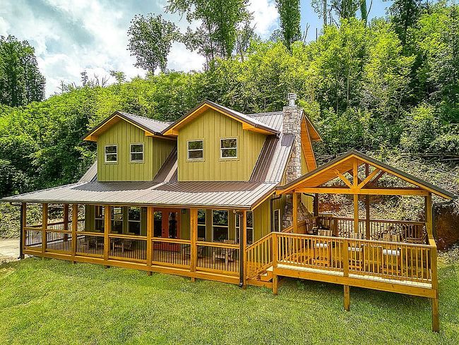 Photo of 406 Long Hollow Rd #15, Sevierville, TN