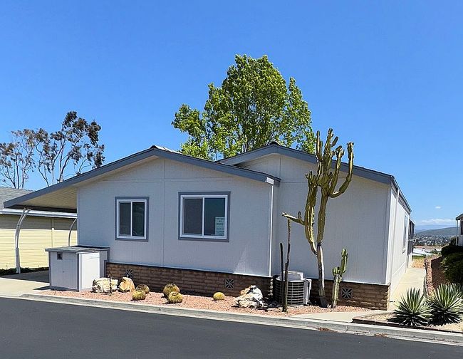 Image of 3535 Linda Vista Dr