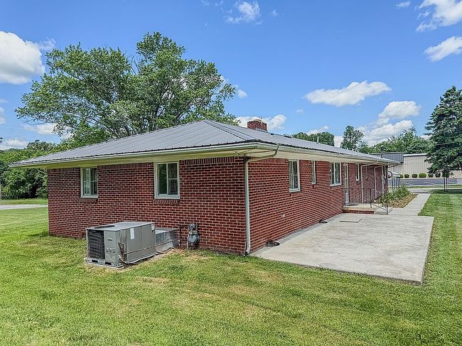 Image of 540 4th Ave S